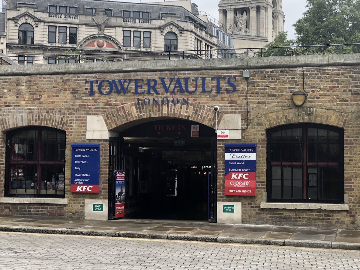 Tower Vaults Cafés Shops